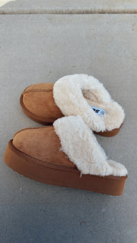 Platform Sherpa Slippers