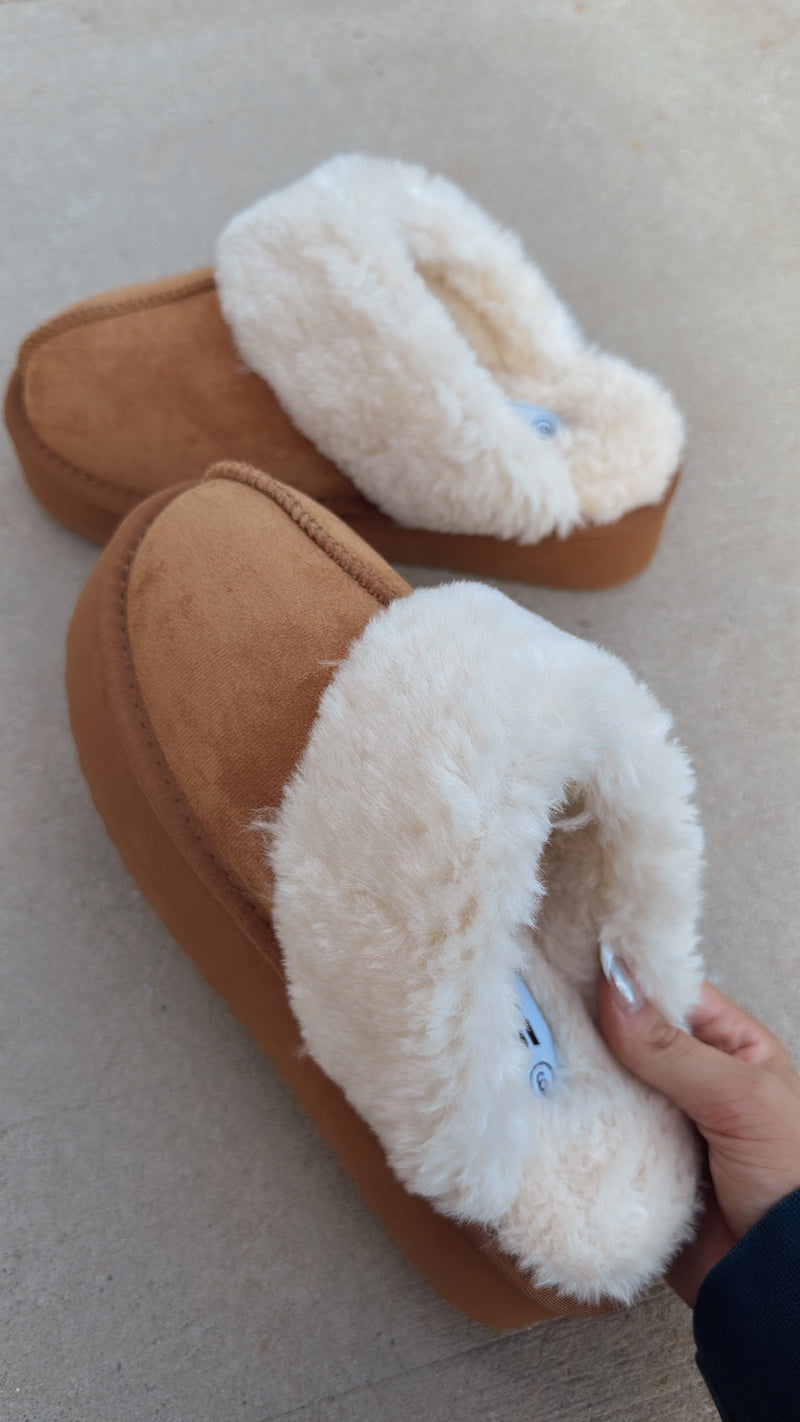 Platform Sherpa Slippers