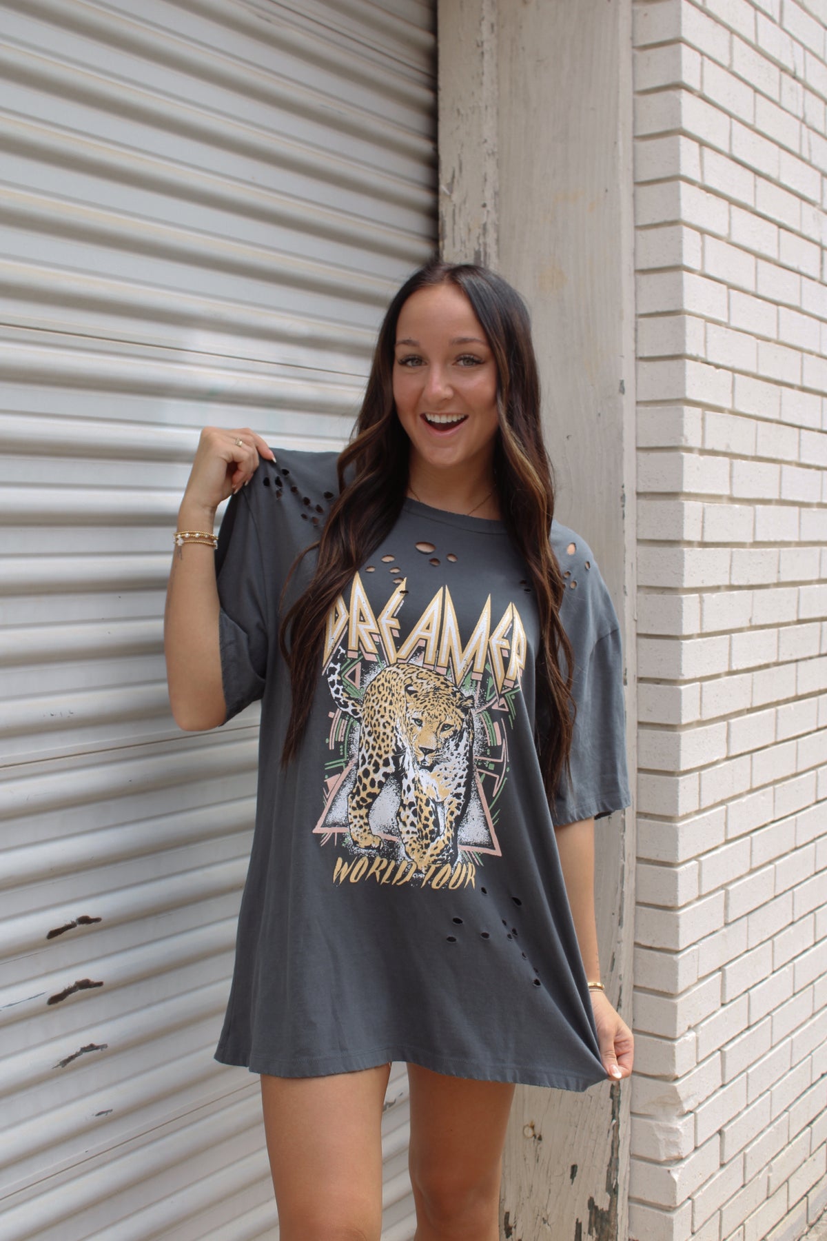 Dreamer Graphic Tee -DARK GREY-